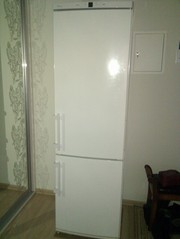Холодильник  Liebherr  модель CN 3813